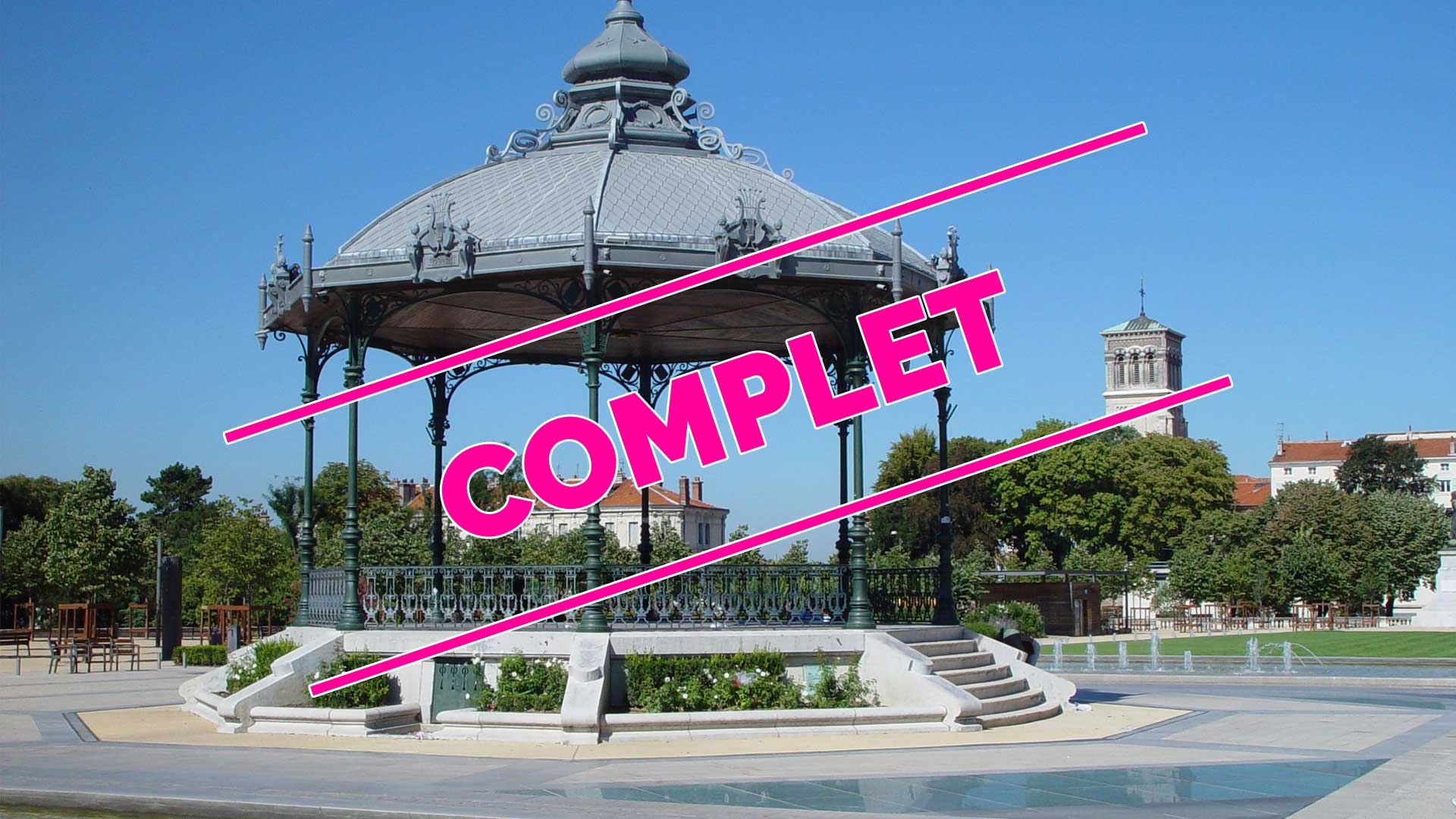 Formation épaule au top à Valence